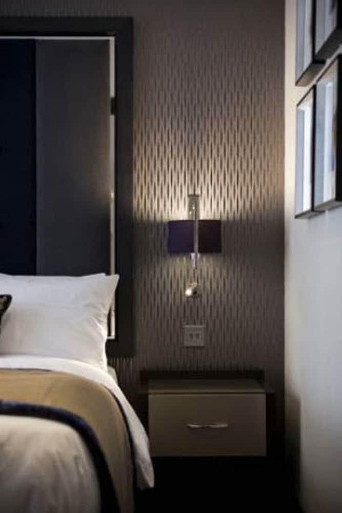 Estudio Deluxe, 2 camas individuales del hotel The Westbourne Hyde Park. Foto 1