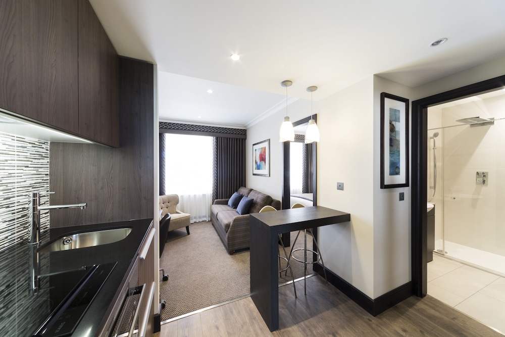 Suite Deluxe de una habitación, 2 camas individuales del hotel The Westbourne Hyde Park. Foto 3
