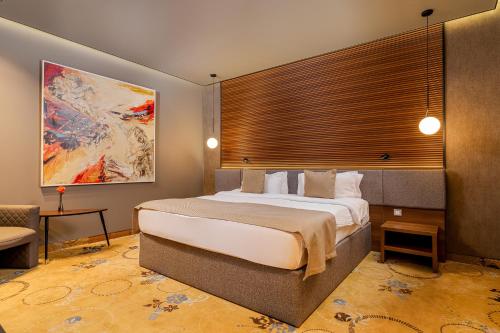 Suite del hotel Rin Airport. Foto 10
