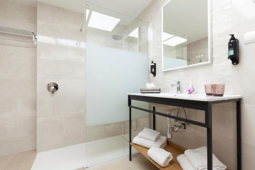 Suite Executive del hotel Puerta De Bilbao. Foto 2