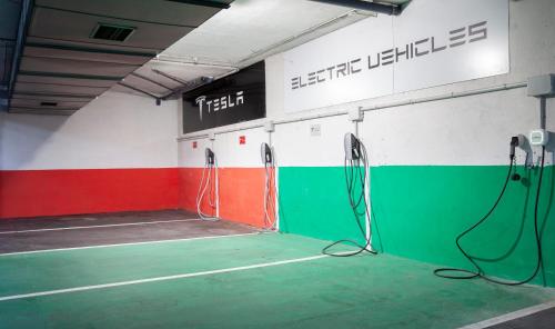 Habitación Doble Deluxe con parking - 2 camas del hotel Puerta De Bilbao. Foto 2