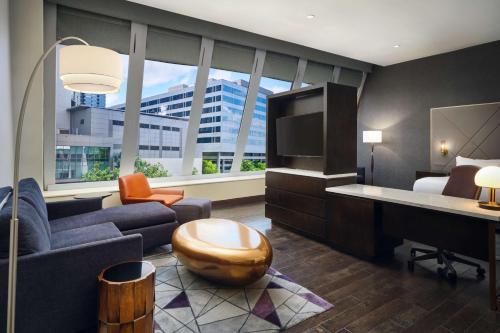 Estudio Deluxe con cama grande del hotel Hilton Atlanta. Foto 1