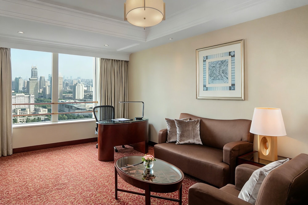 Suite Deluxe (Business Class) del hotel Radisson Blu Shanghai New World. Foto 2