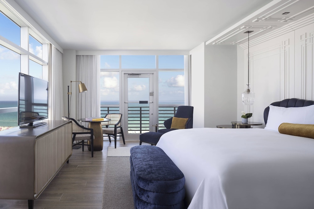 Habitación Club, 1 cama de matrimonio grande, vistas al mar del hotel The Ritz-Carlton South Beach