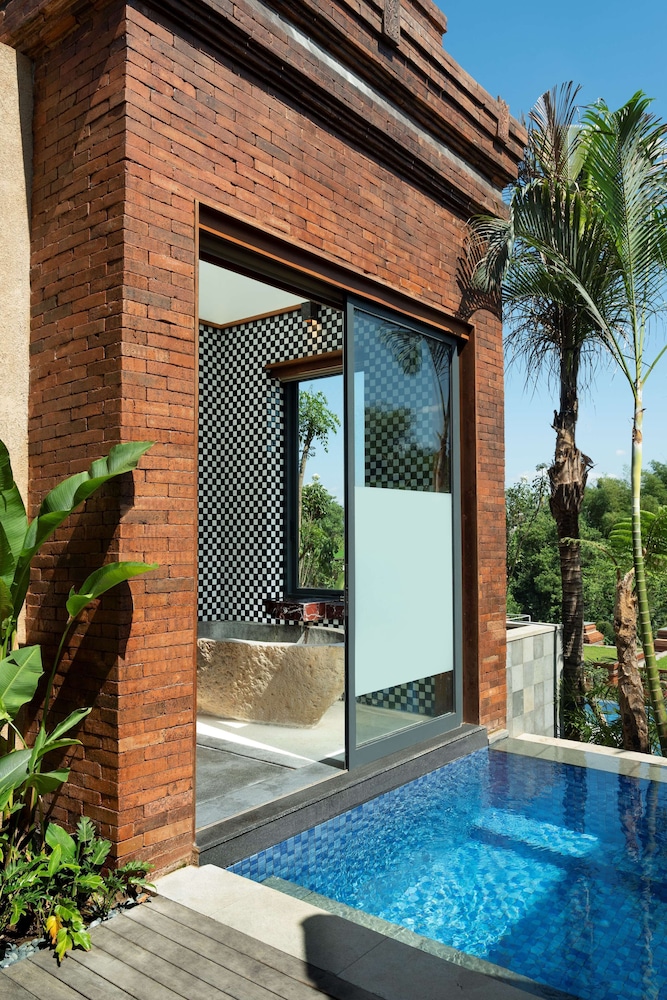 Villa con Vistas a la Piscina del hotel Garrya Bianti Yogyakarta. Foto 8