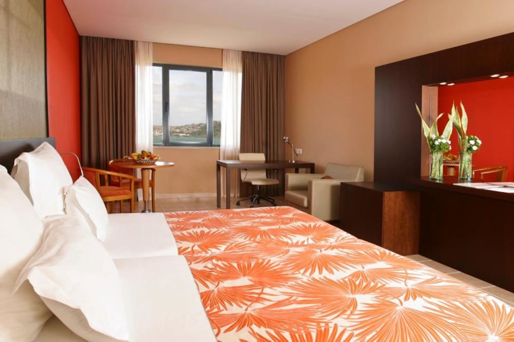 Suite clásica del hotel Pestana Trópico - Ocean and City. Foto 4