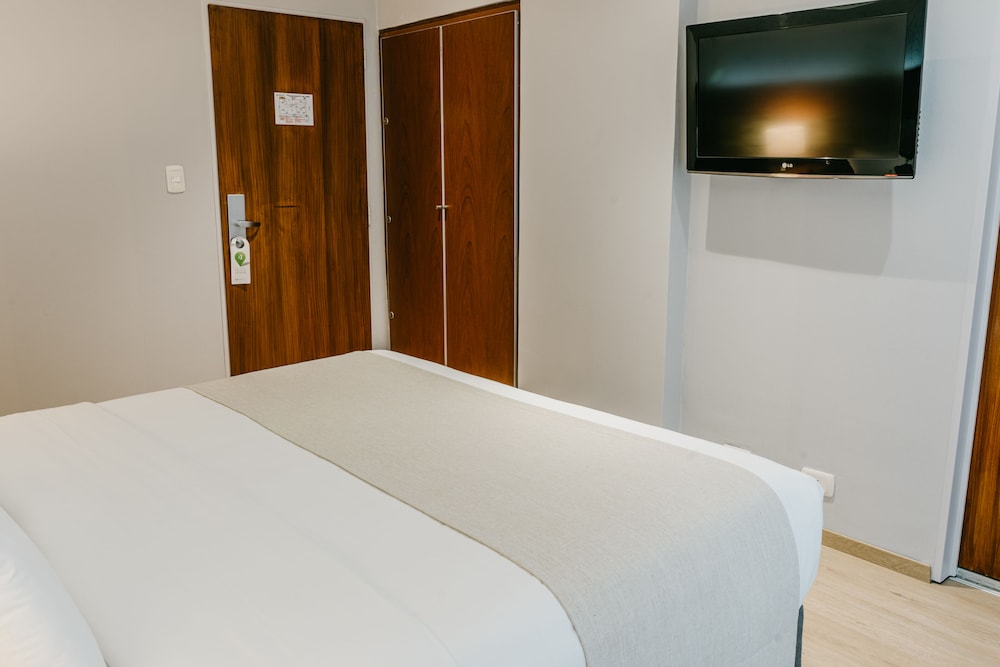 Habitación estándar doble del hotel Rochester Concept. Foto 2