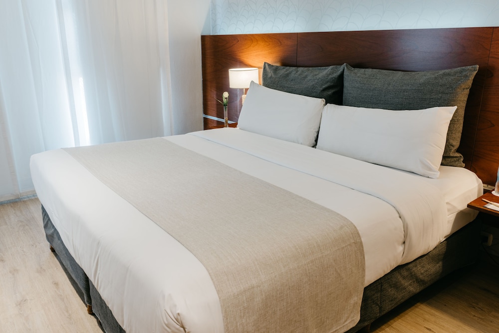 Habitación estándar doble del hotel Rochester Concept. Foto 3