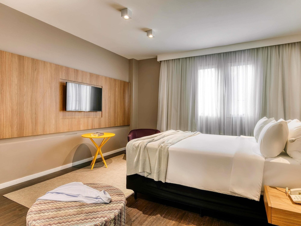 Suite de lujo, 1 cama doble del hotel Mercure Belo Horizonte Vila Da Serra. Foto 4