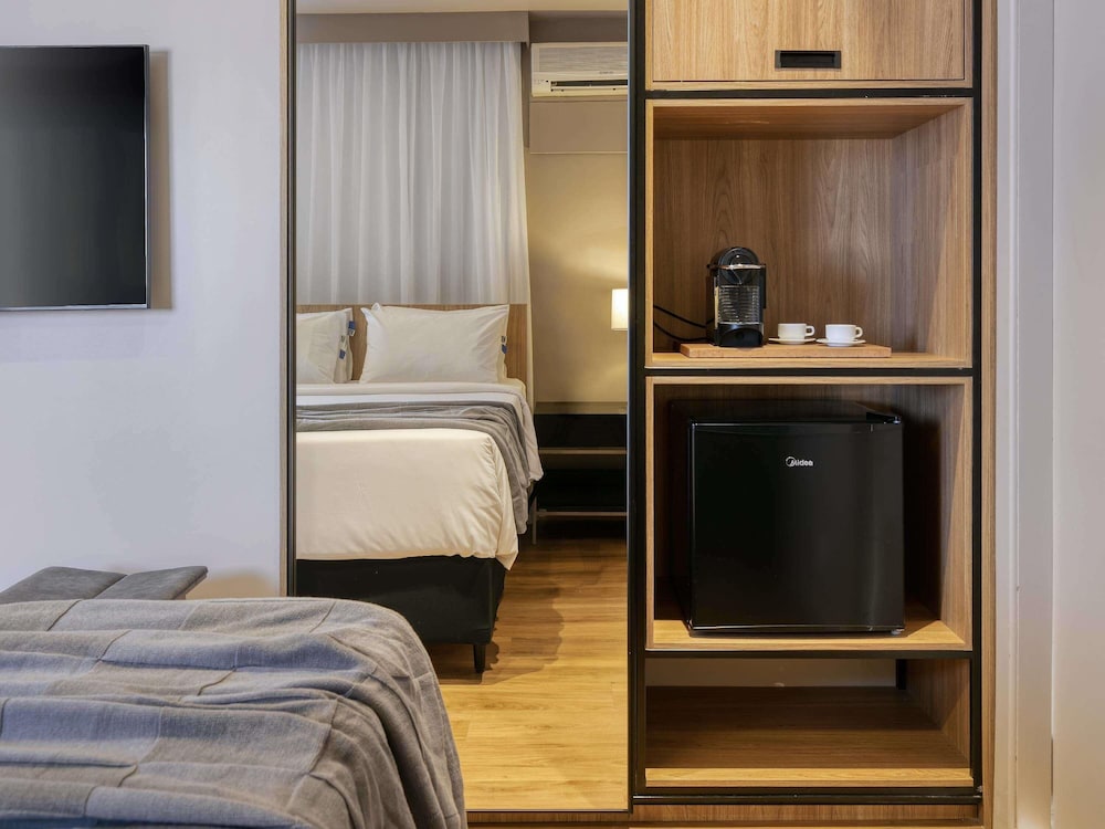 Habitación Premium, 1 cama de matrimonio del hotel Mercure Belo Horizonte Vila Da Serra. Foto 4