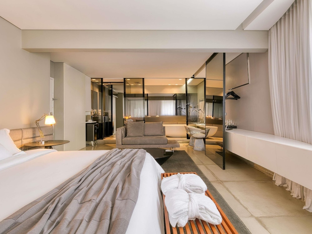 Suite junior, 1 cama de matrimonio grande del hotel Mercure Belo Horizonte Vila Da Serra