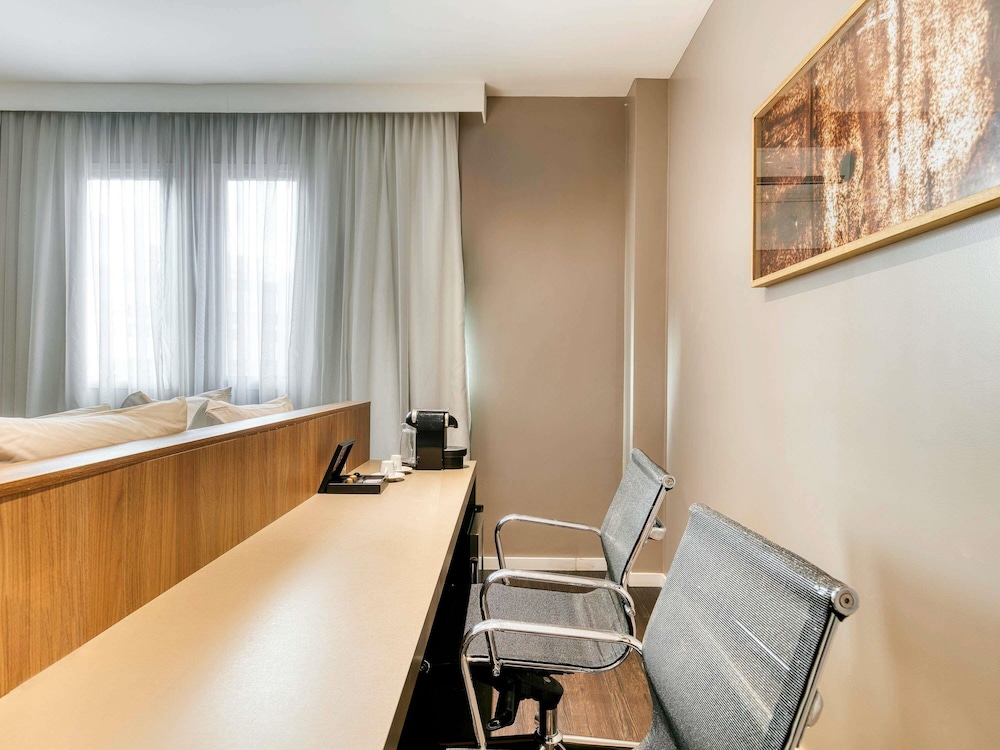 Suite de lujo, 1 cama doble del hotel Mercure Belo Horizonte Vila Da Serra. Foto 10