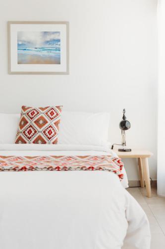 Estudio con vistas y acceso al jardín en la azotea - Ático del hotel Athens Studios. Foto 2