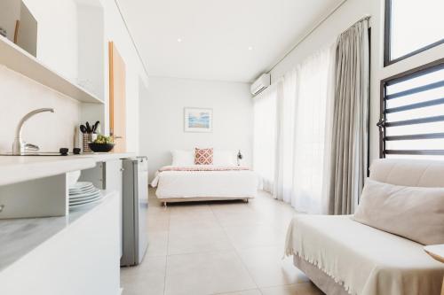 Estudio con vistas y acceso al jardín en la azotea - Ático del hotel Athens Studios. Foto 3