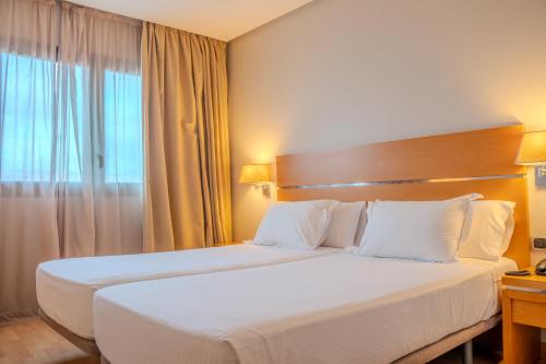 Habitación Doble - 2 camas del hotel Reston Valdemoro. Foto 4