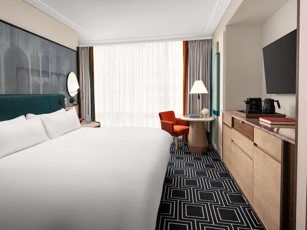 HABITACIÓN SUPERIOR, 1 Cama King del hotel Sofitel Montreal Golden Mile