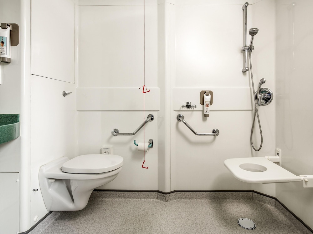 Habitación con 2 camas individuales del hotel Ibis Hull City Centre
