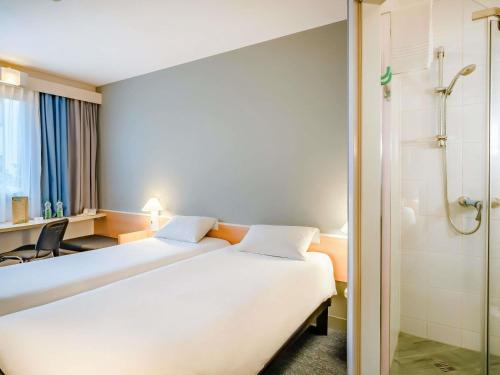Habitación Doble - 2 camas del hotel Ibis Czestochowa. Foto 4