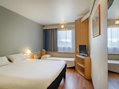 Habitación Estandar del hotel Ibis Czestochowa. Foto 7
