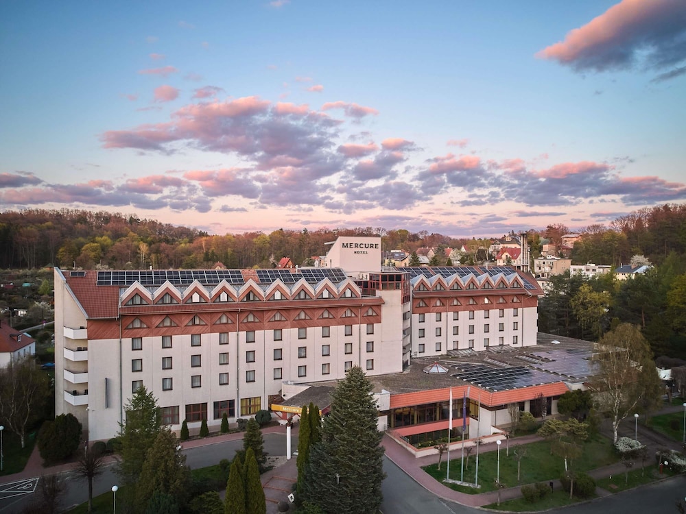 Habitación estándar con 2 camas individuales del hotel Mercure Jelenia Gora. Foto 6