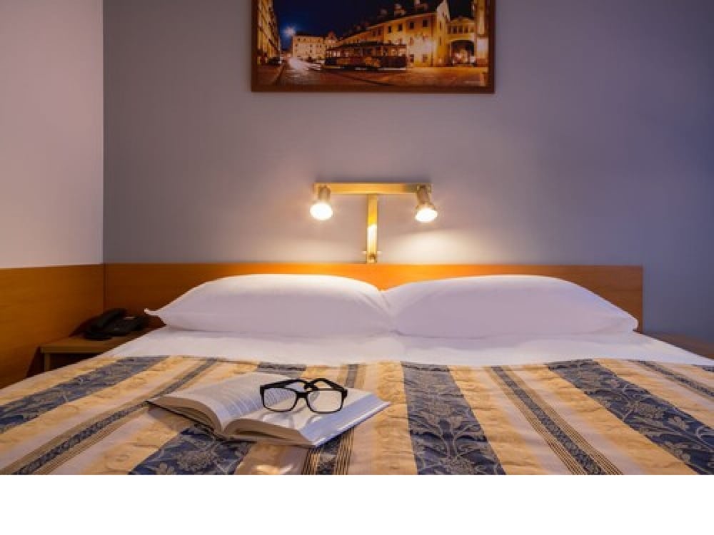 Habitación Estándar con 1 cama doble del hotel Mercure Jelenia Gora. Foto 2