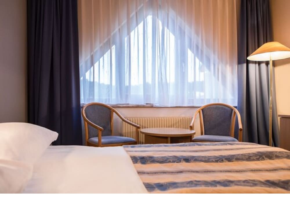 Habitación Estándar con 1 cama doble del hotel Mercure Jelenia Gora. Foto 5
