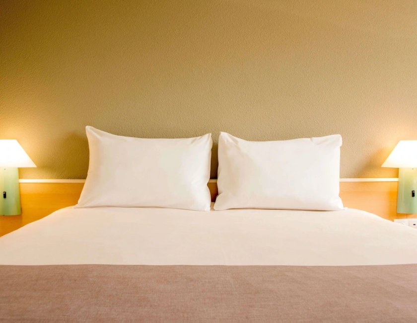 Habitación doble 1 Cama doble del hotel Ibis Lodz Centrum. Foto 8