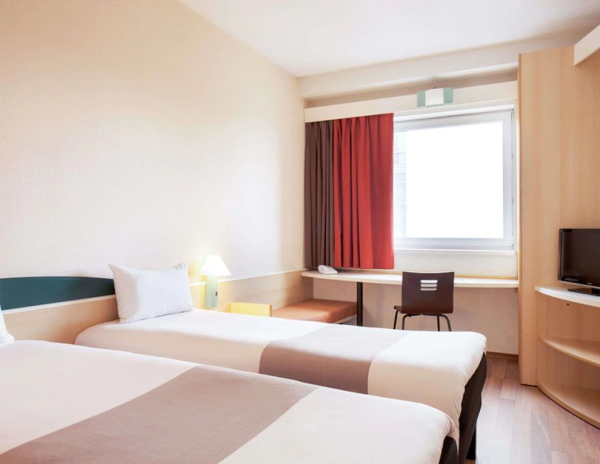 Habitación doble 2 Camas individuales del hotel Ibis Lodz Centrum