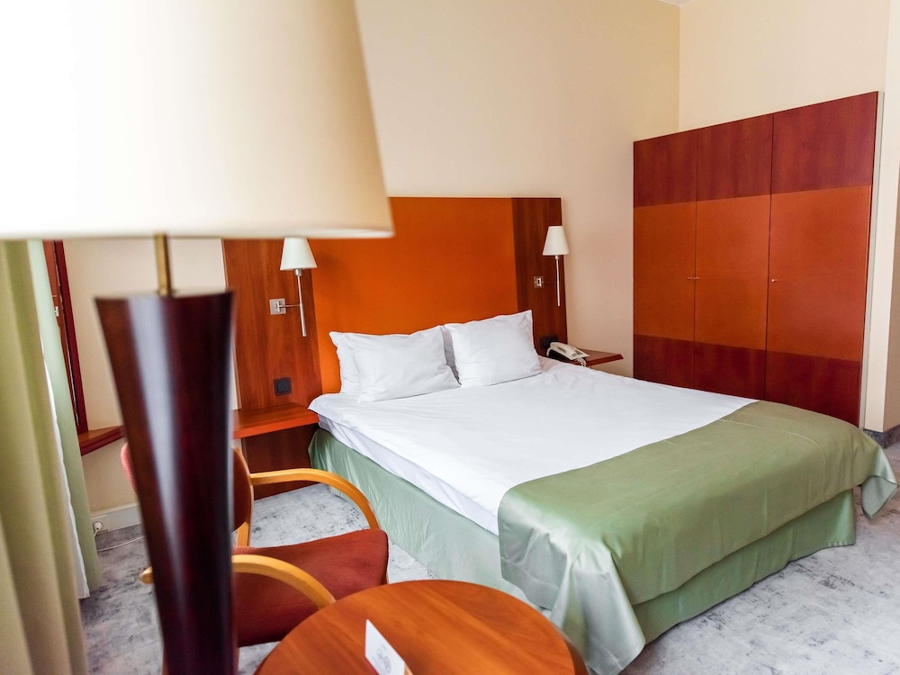 Habitación Estándar con 1 cama doble del hotel Mercure Opole. Foto 4