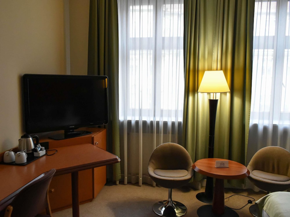 Habitación Estándar con 1 cama doble del hotel Mercure Opole. Foto 6