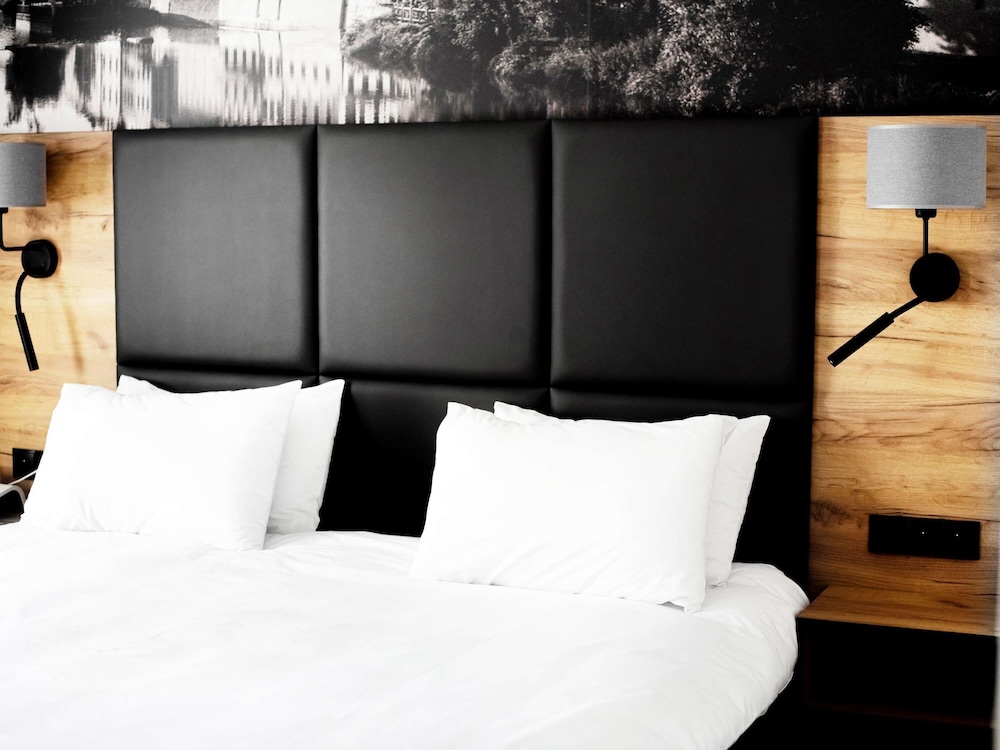 Habitación Superior con 1 cama doble del hotel Mercure Opole. Foto 4