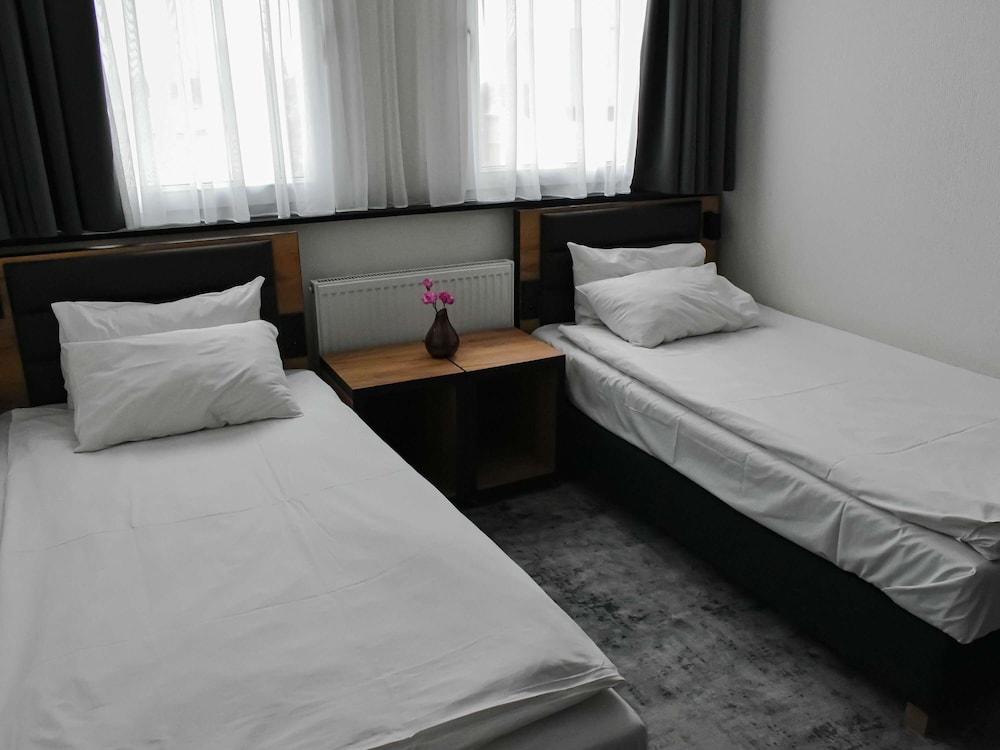 Habitación Superior con Dos Camas Individuales del hotel Mercure Opole. Foto 5