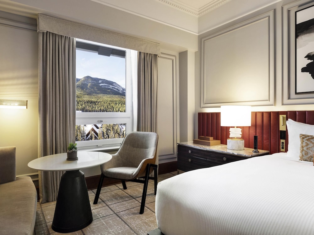 FAIRMONT GOLD King - 225sf, 21sm, acceso exclusivo al salón con desayuno del hotel Fairmont Banff Springs