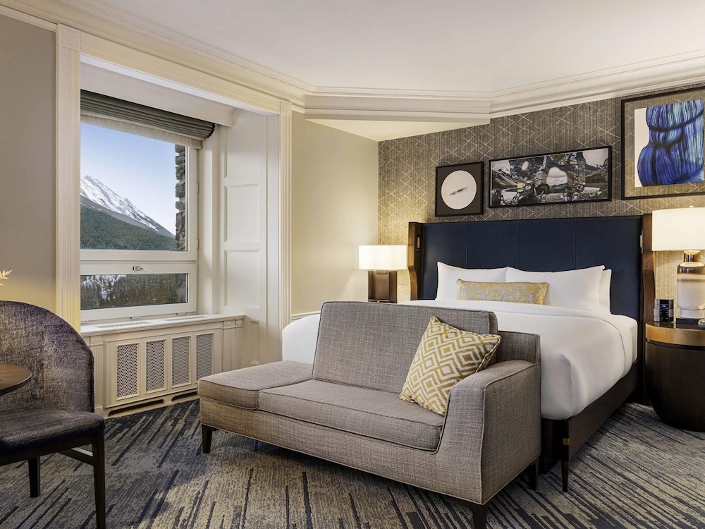 FAIRMONT VIEW King - 220sf, 20sm, vistas preferentes a las montañas del hotel Fairmont Banff Springs. Foto 2