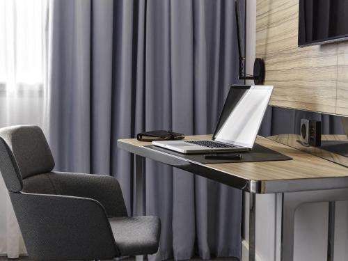 Habitación Doble Executive con sofá del hotel Novotel York Centre
