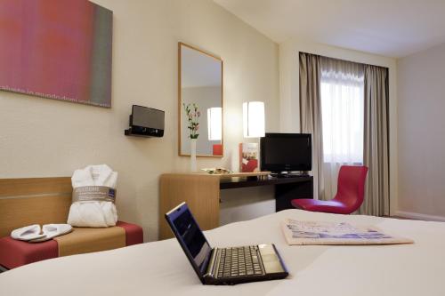 Habitación Doble Executive con sofá cama del hotel Novotel Sheffield Centre