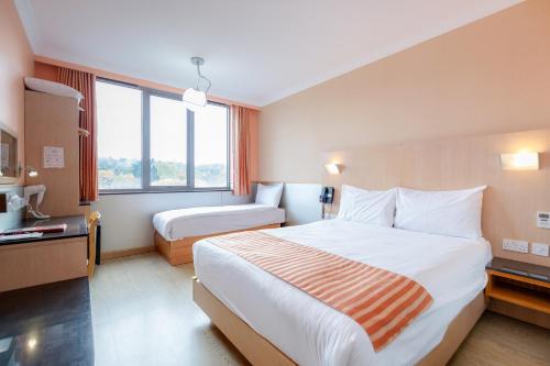 Habitación Triple del hotel Eurotraveller-Premier Harrow. Foto 1