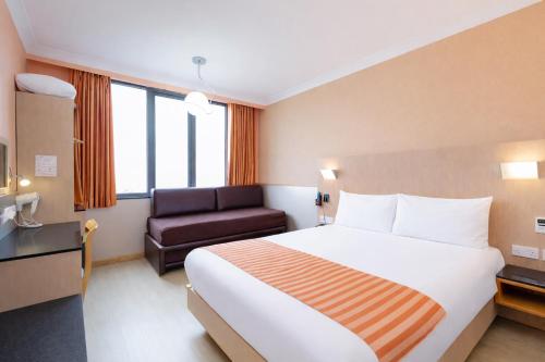 Habitación Doble Premier del hotel Eurotraveller-Premier Harrow. Foto 5