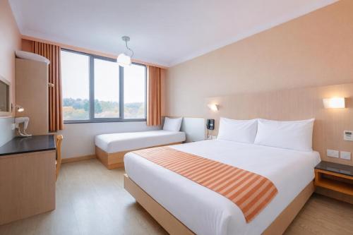 Habitación Triple del hotel Eurotraveller-Premier Harrow. Foto 6