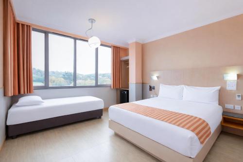 Habitación Triple del hotel Eurotraveller-Premier Harrow. Foto 8