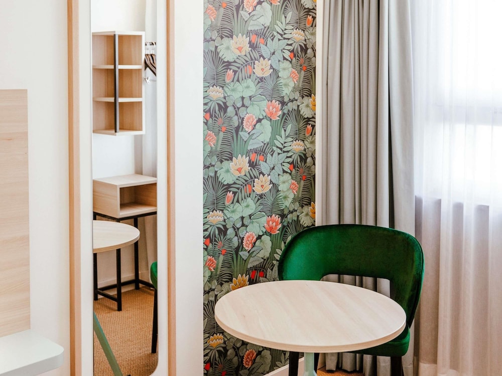 Habitación Standard con 2 camas individuales del hotel Ibis Styles Luxembourg Centre Gare. Foto 2