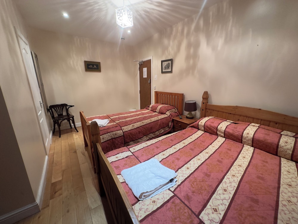 Family Room (3 People) del hotel Dharma Lodge. Foto 6
