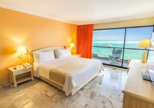 Habitación Doble con vistas al mar - 1 o 2 camas del hotel Ghl Relax Sunrise. Foto 4