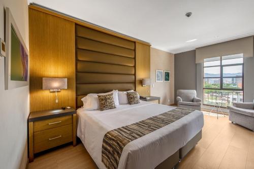 Suite Junior del hotel Dann Carlton Medellin. Foto 5