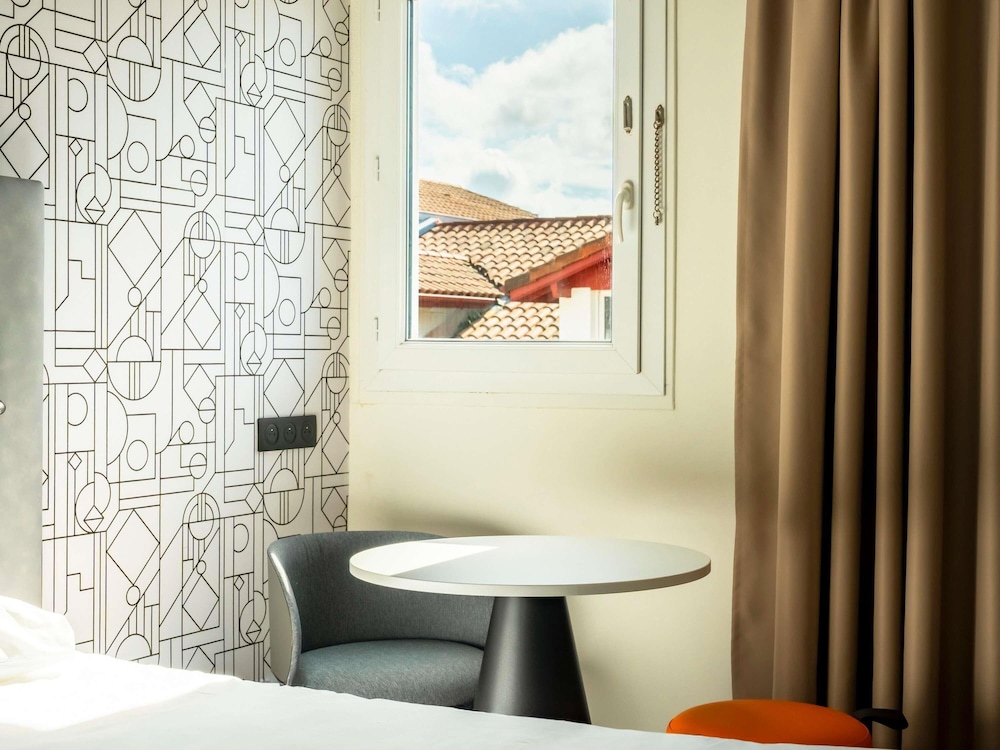 Habitación Estándar con 1 cama doble del hotel Ibis Bayonne Centre. Foto 14