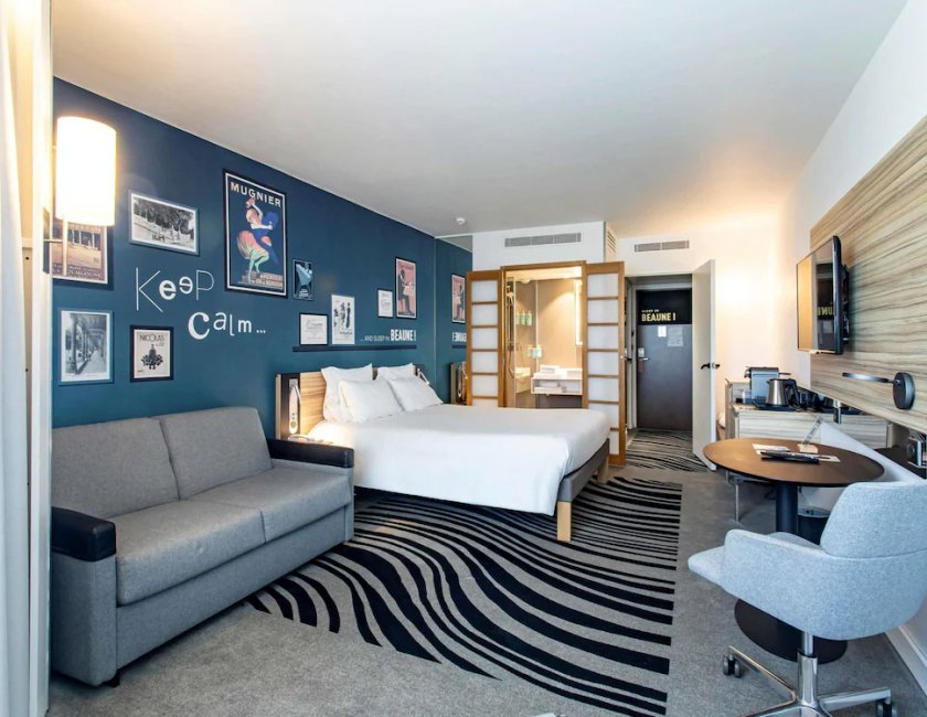 Habitación doble Business Sofá Cama incluido 1 Cama doble del hotel Novotel Beaune. Foto 11