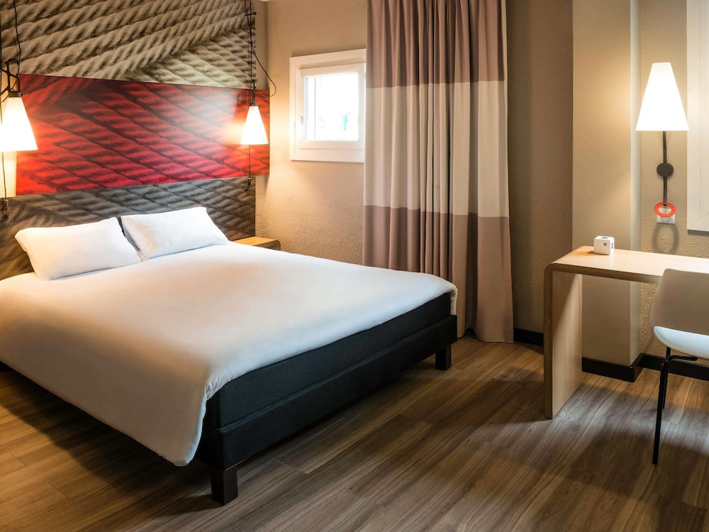 Habitación Standard con una cama doble del hotel Ibis Bourg En Bresse