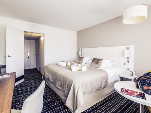Habitación Doble Privilege del hotel Mercure Bourg En Bresse. Foto 2