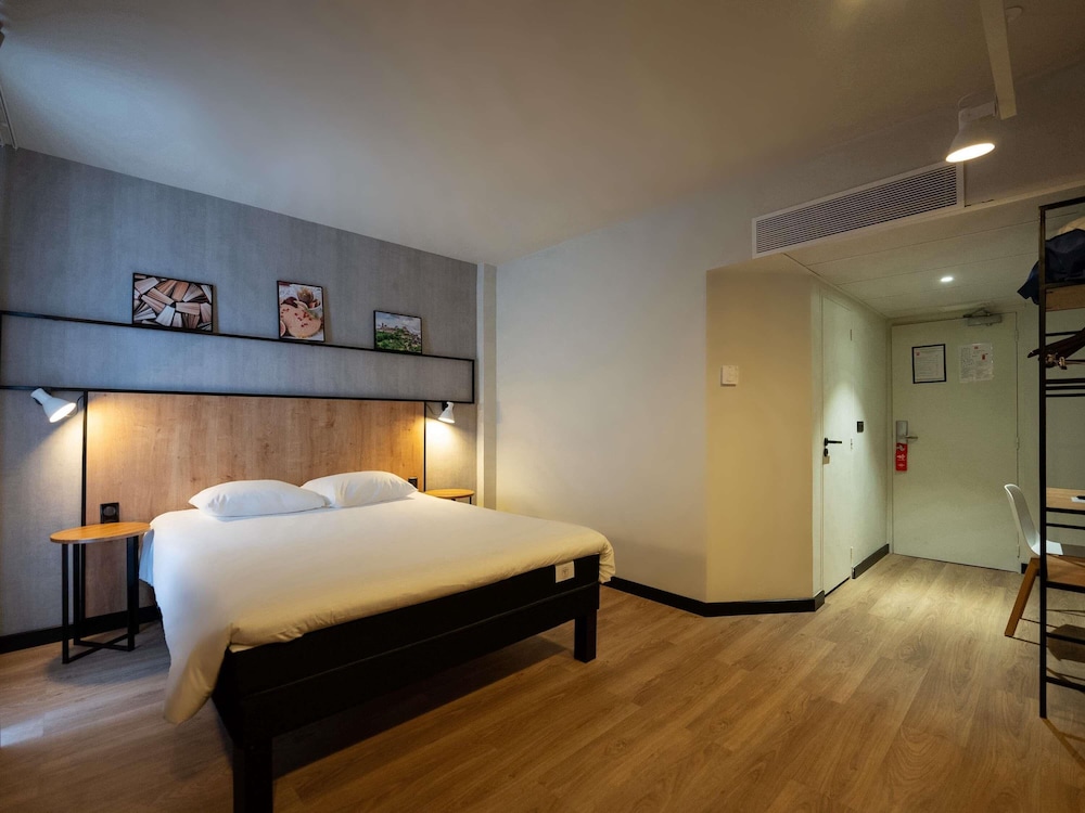 Habitación Superior del hotel Ibis Brive Centre. Foto 5