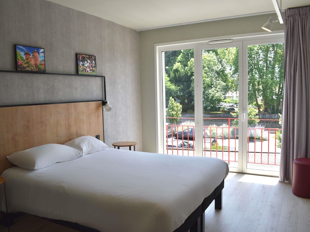 Habitación Superior del hotel Ibis Brive Centre. Foto 6